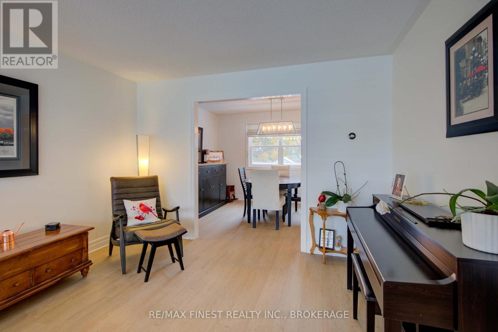 921 Jasper Court, Kingston, Ontario K7P 2A4 - Photo 11 - X12541968