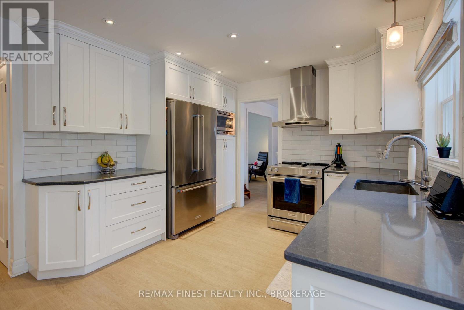 921 Jasper Court, Kingston, Ontario K7P 2A4 - Photo 19 - X12541968