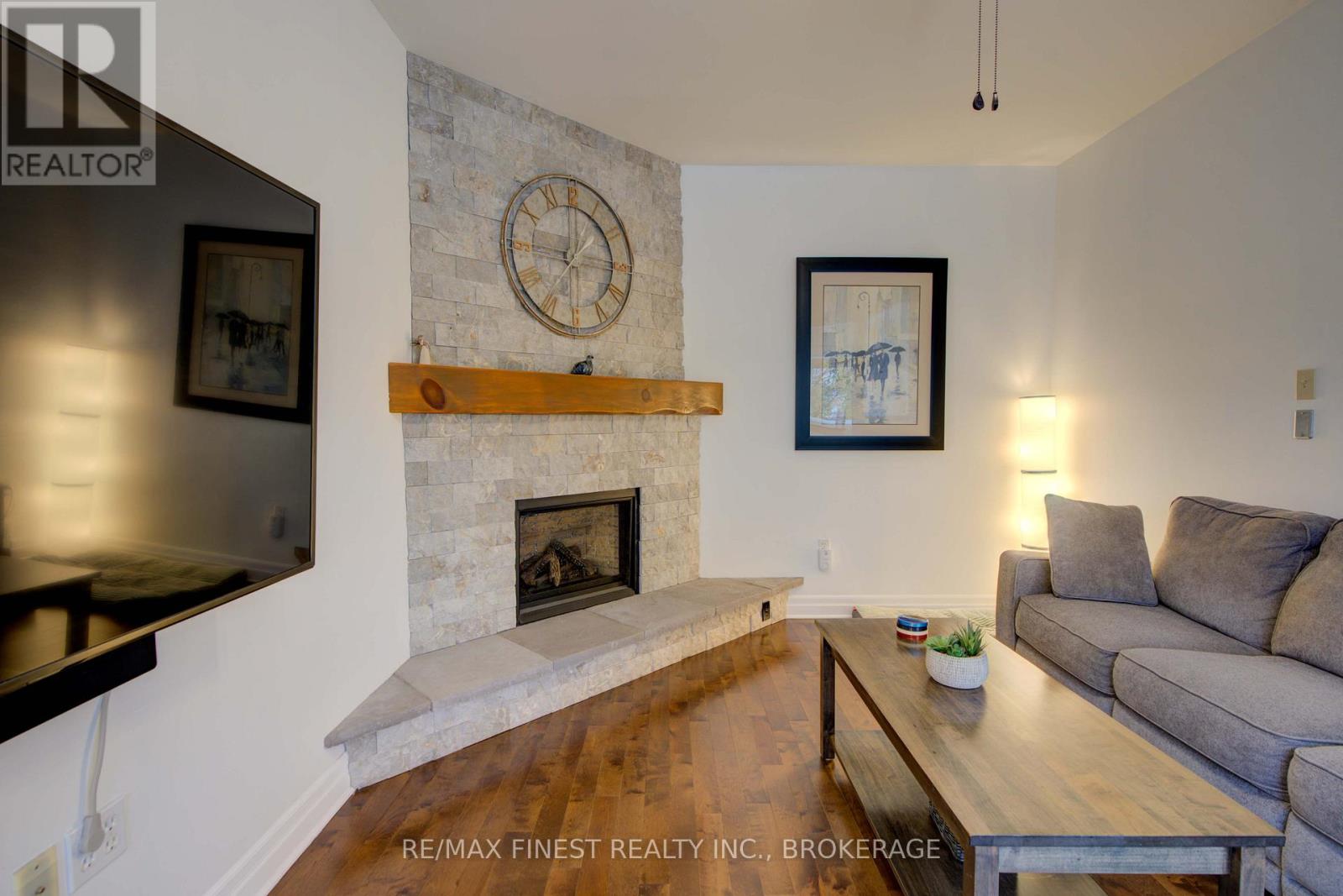 921 Jasper Court, Kingston, Ontario K7P 2A4 - Photo 23 - X12541968