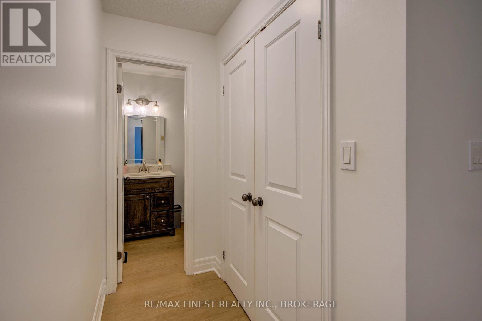 921 Jasper Court, Kingston, Ontario K7P 2A4 - Photo 24 - X12541968