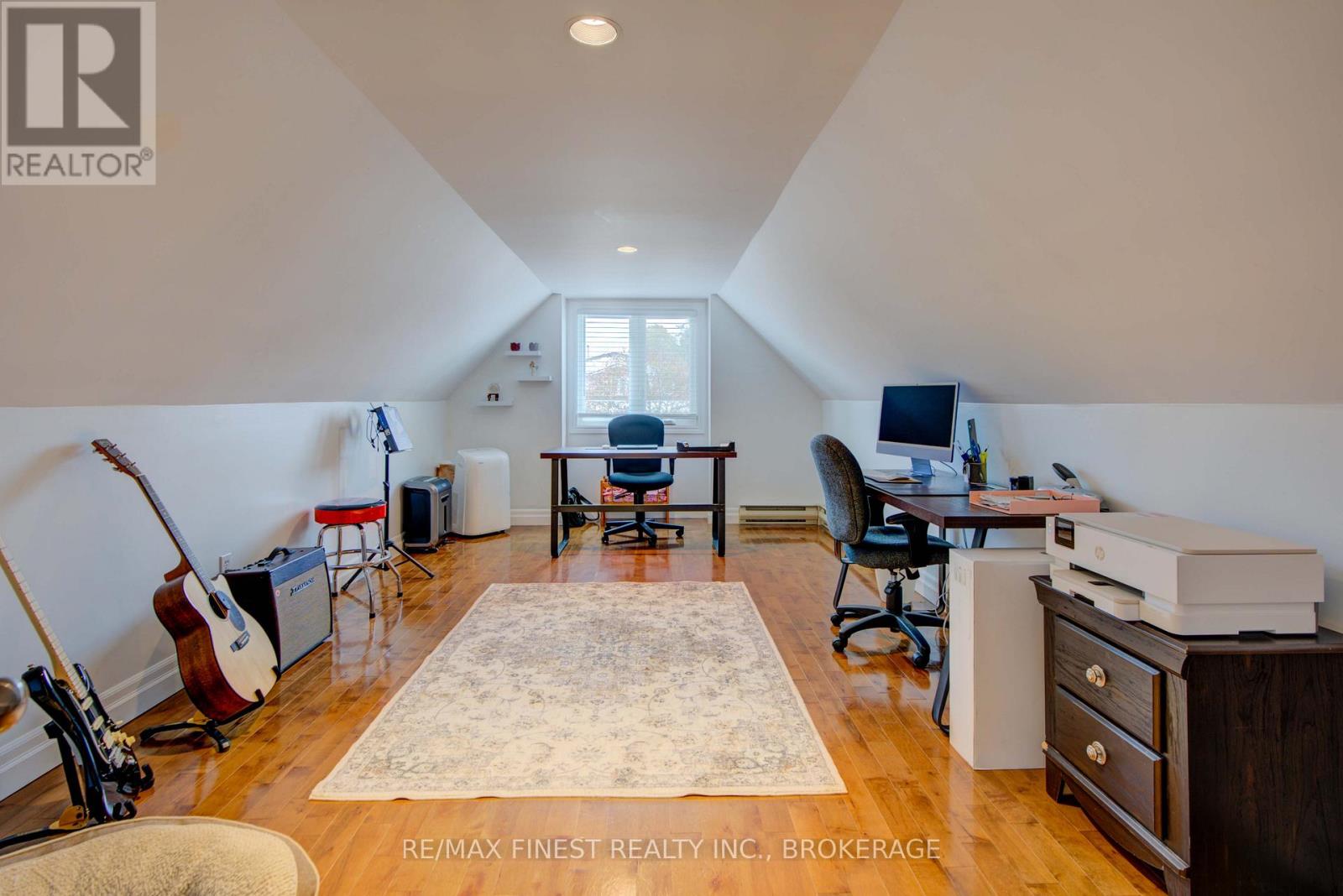 921 Jasper Court, Kingston, Ontario K7P 2A4 - Photo 33 - X12541968