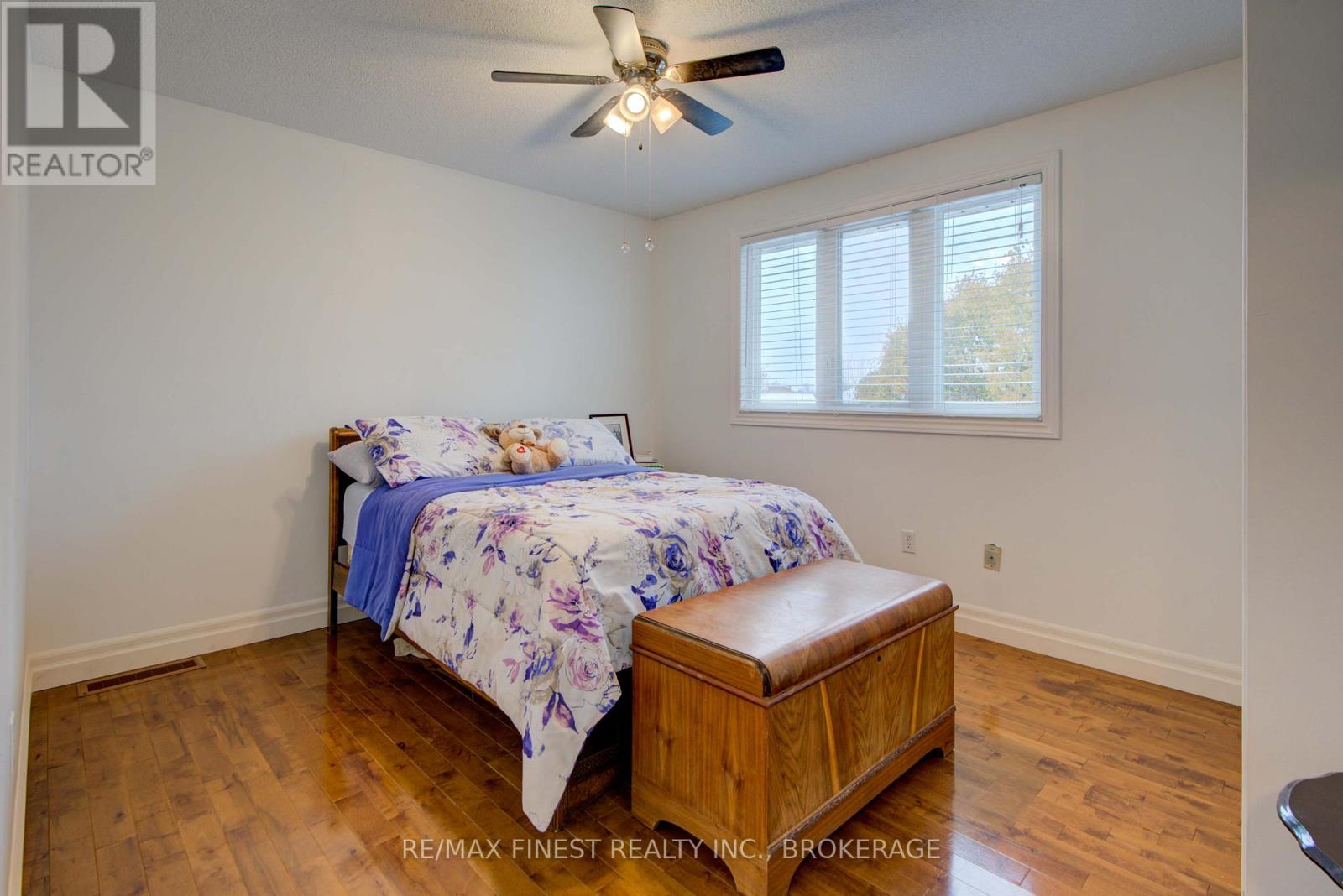 921 Jasper Court, Kingston, Ontario K7P 2A4 - Photo 36 - X12541968