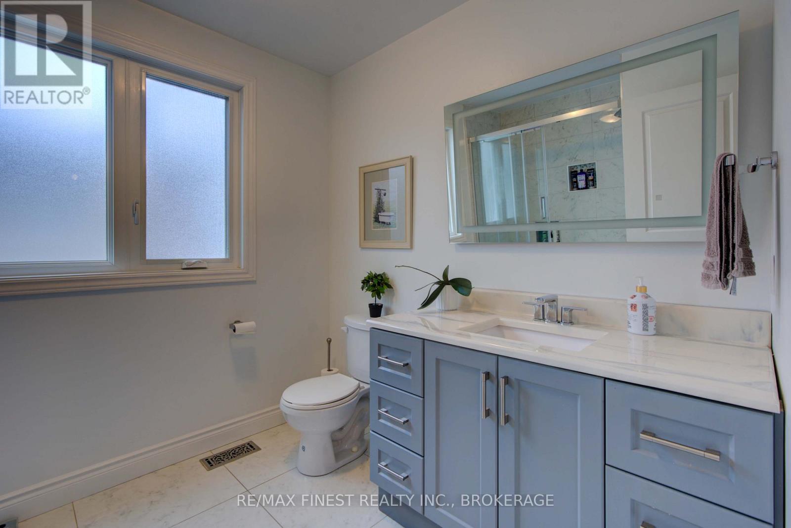 921 Jasper Court, Kingston, Ontario K7P 2A4 - Photo 37 - X12541968