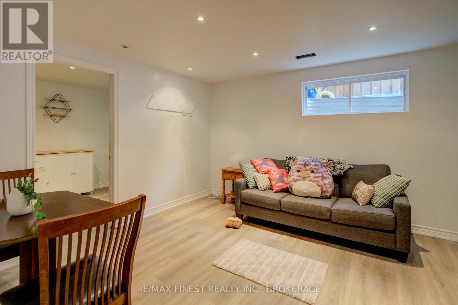 921 Jasper Court, Kingston, Ontario K7P 2A4 - Photo 41 - X12541968