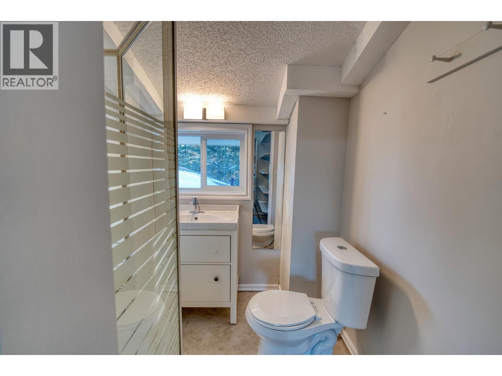 12874 Forest Avenue, Fort St. John, British Columbia  V0C 1H0 - Photo 21 - R3067125
