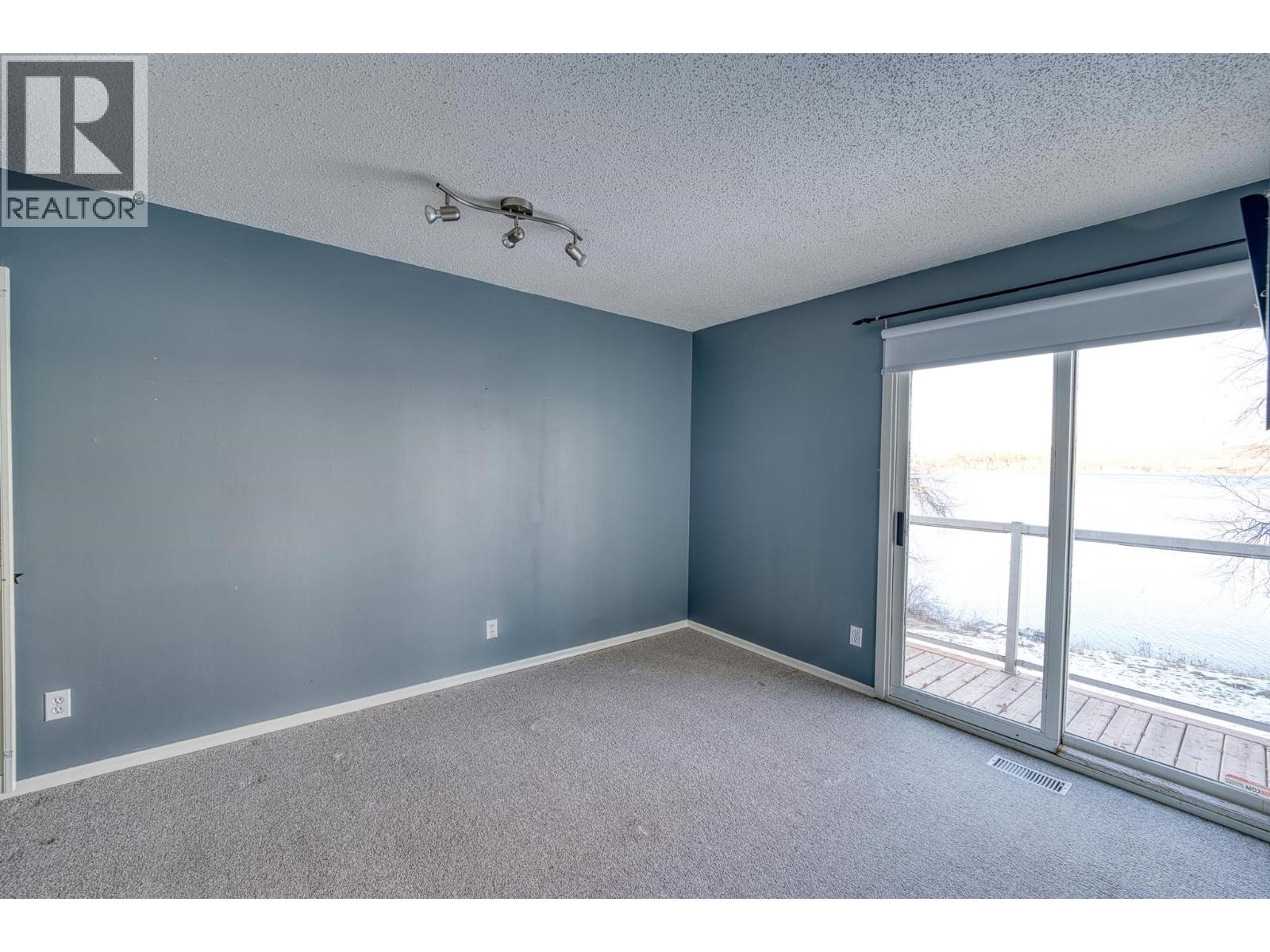 12874 Forest Avenue, Fort St. John, British Columbia  V0C 1H0 - Photo 15 - R3067125