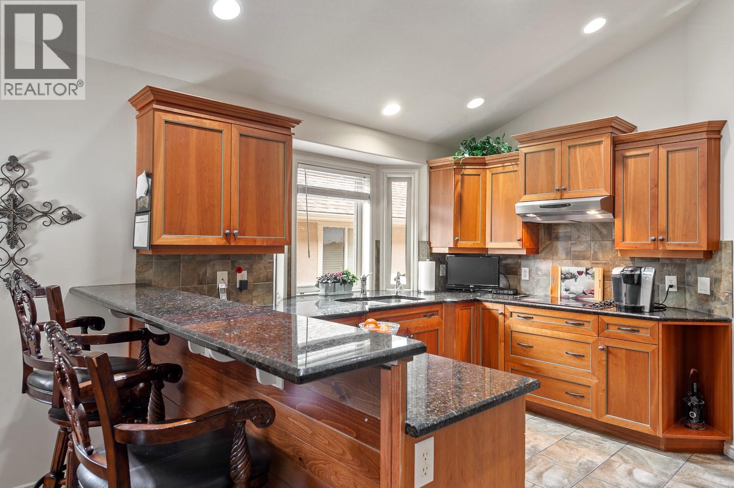 4345 Gallaghers Fairway S, Kelowna, British Columbia  V1W 4X4 - Photo 20 - 10341805