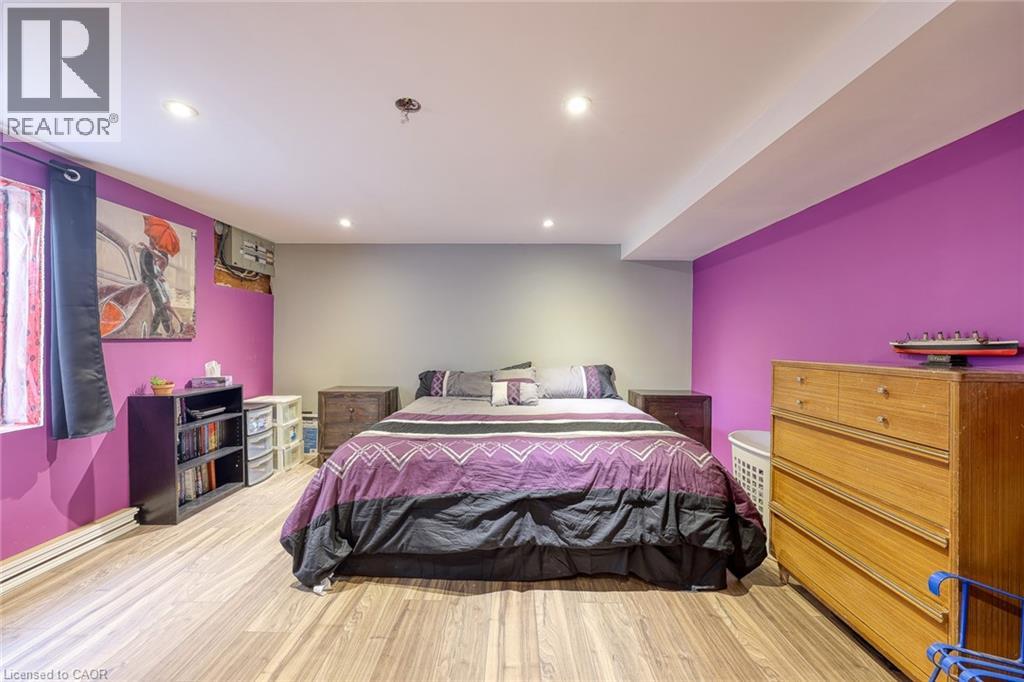 1037 Warwick Street, Woodstock, Ontario  N4S 4S3 - Photo 24 - 40787275