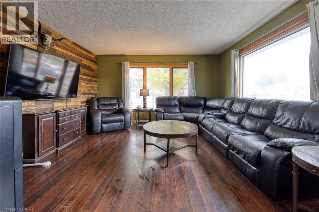 1037 Warwick Street, Woodstock, Ontario  N4S 4S3 - Photo 7 - 40787275