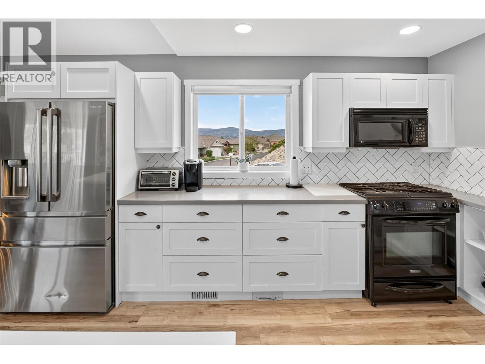 5168 Sandhills Drive, Kelowna, British Columbia  V1X 7Y7 - Photo 8 - 10369107