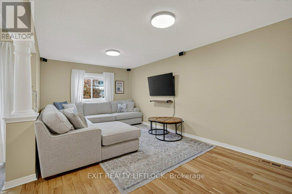 659 Tully Crescent, Peterborough, Ontario K9K 0A9 - Photo 14 - X12542032