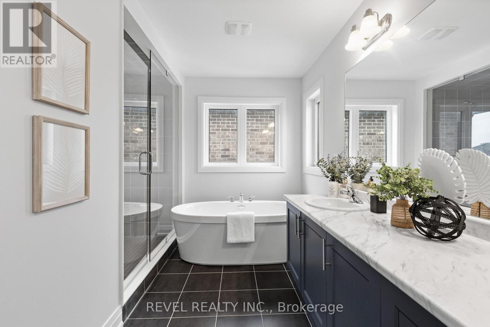 47 Corley Street, Kawartha Lakes, Ontario  K9V 6C2 - Photo 27 - X12542162