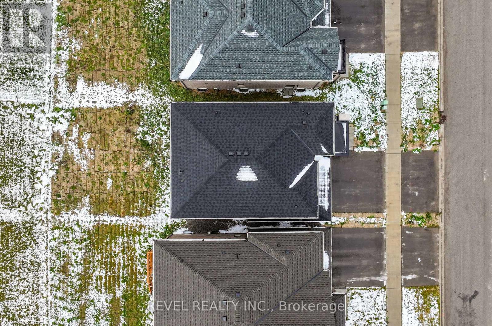 47 Corley Street, Kawartha Lakes, Ontario  K9V 6C2 - Photo 45 - X12542162