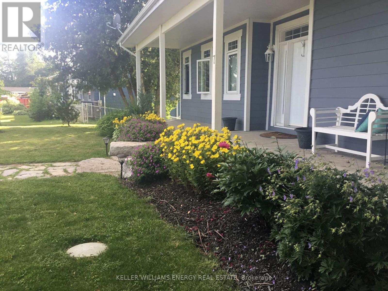 7 Peninsula Drive, Kawartha Lakes, Ontario  K9J 6X3 - Photo 41 - X12542164