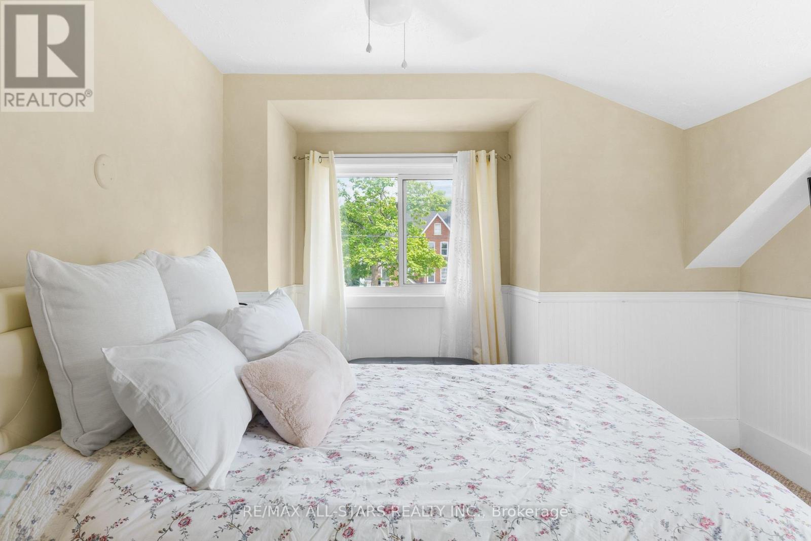 155 Colborne Street, Kawartha Lakes, Ontario  K0M 1N0 - Photo 21 - X12542168