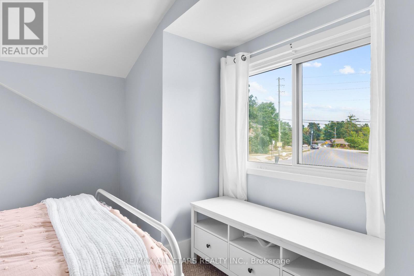 155 Colborne Street, Kawartha Lakes, Ontario  K0M 1N0 - Photo 24 - X12542168