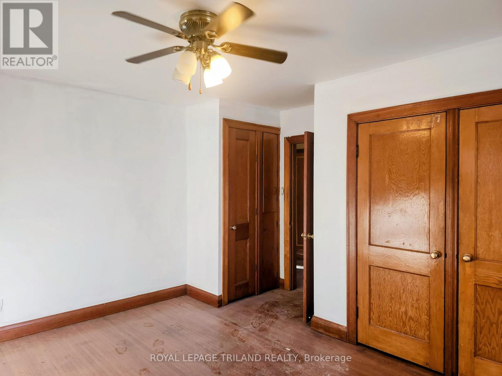 Upper - 445 Nelson Street, London East, Ontario  N6B 1A6 - Photo 11 - X12542098