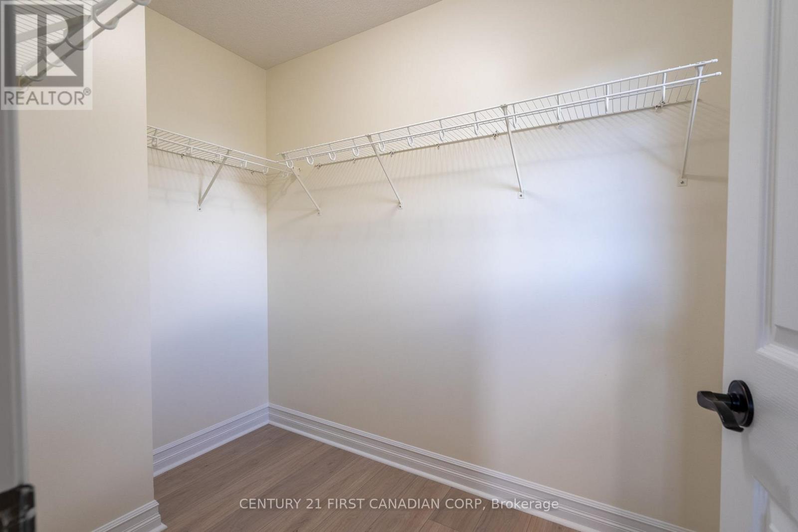 1625 Shore Road, London South, Ontario  N6K 4Z5 - Photo 27 - X12542136