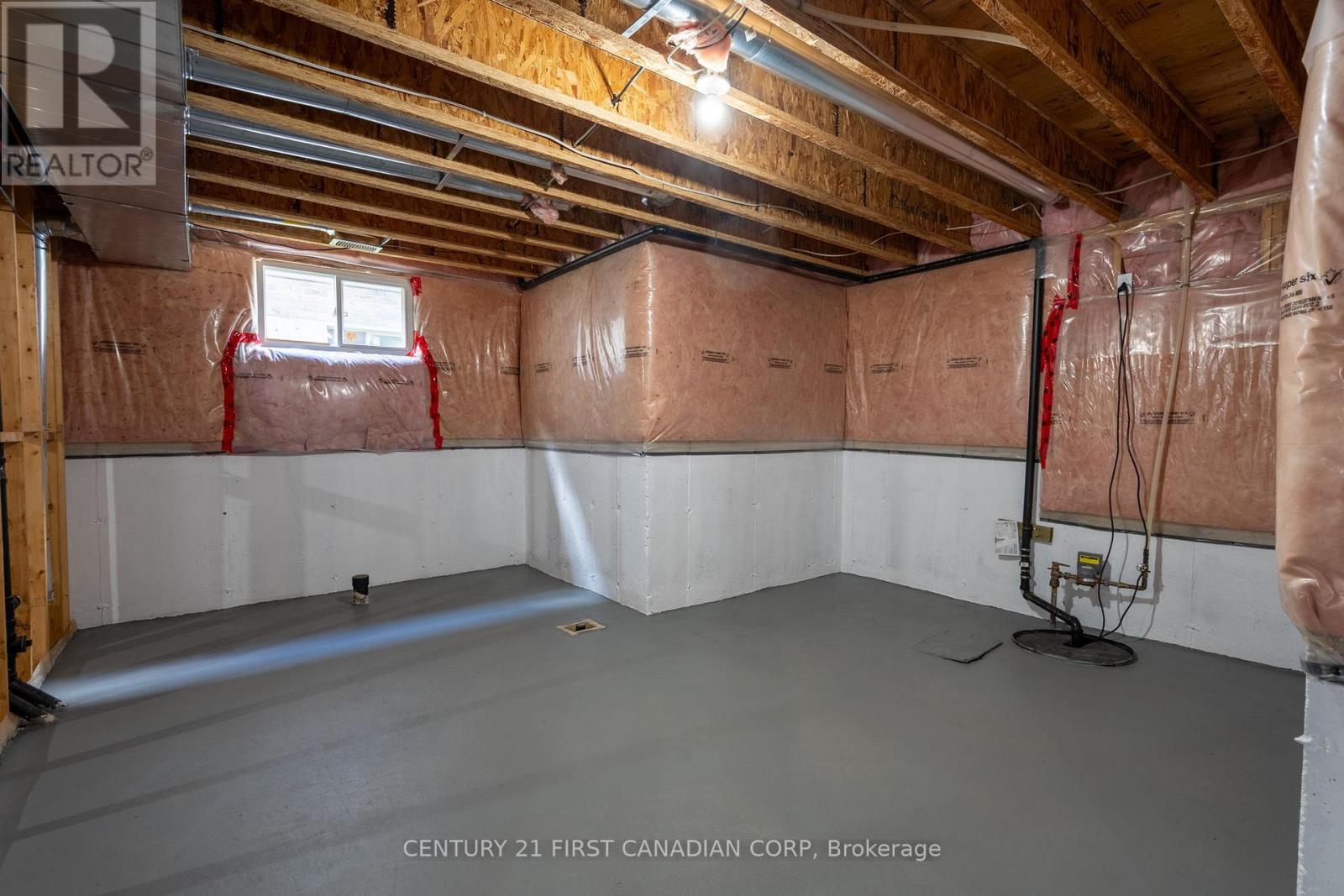 1625 Shore Road, London South, Ontario  N6K 4Z5 - Photo 34 - X12542136