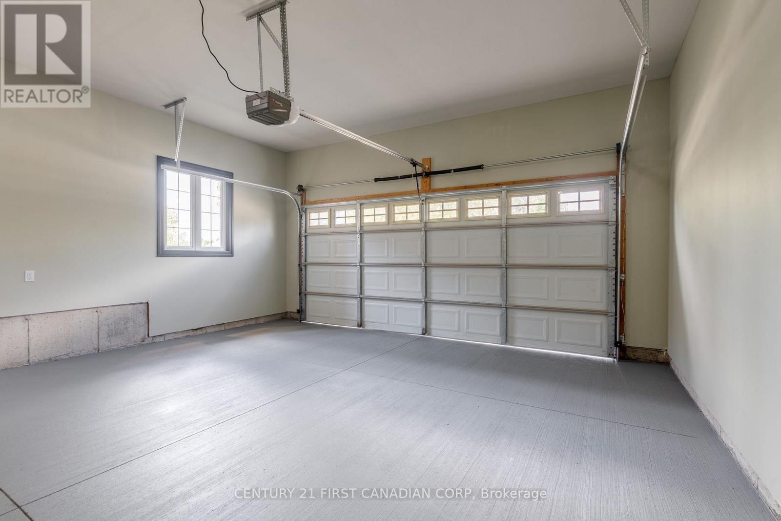 1625 Shore Road, London South, Ontario  N6K 4Z5 - Photo 36 - X12542136