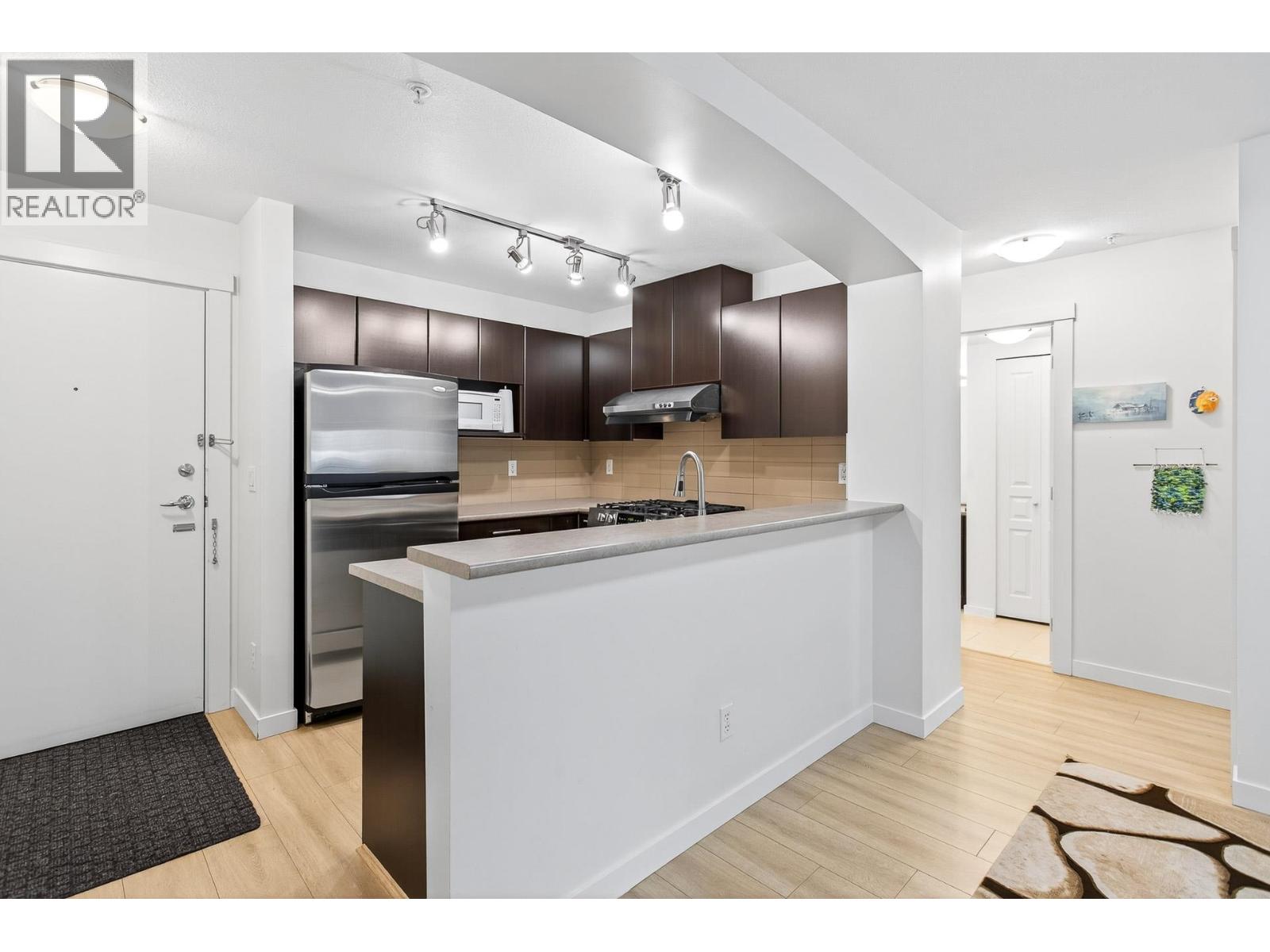 310 9319 University Crescent, Burnaby, British Columbia  V5A 4Y5 - Photo 8 - R3066873