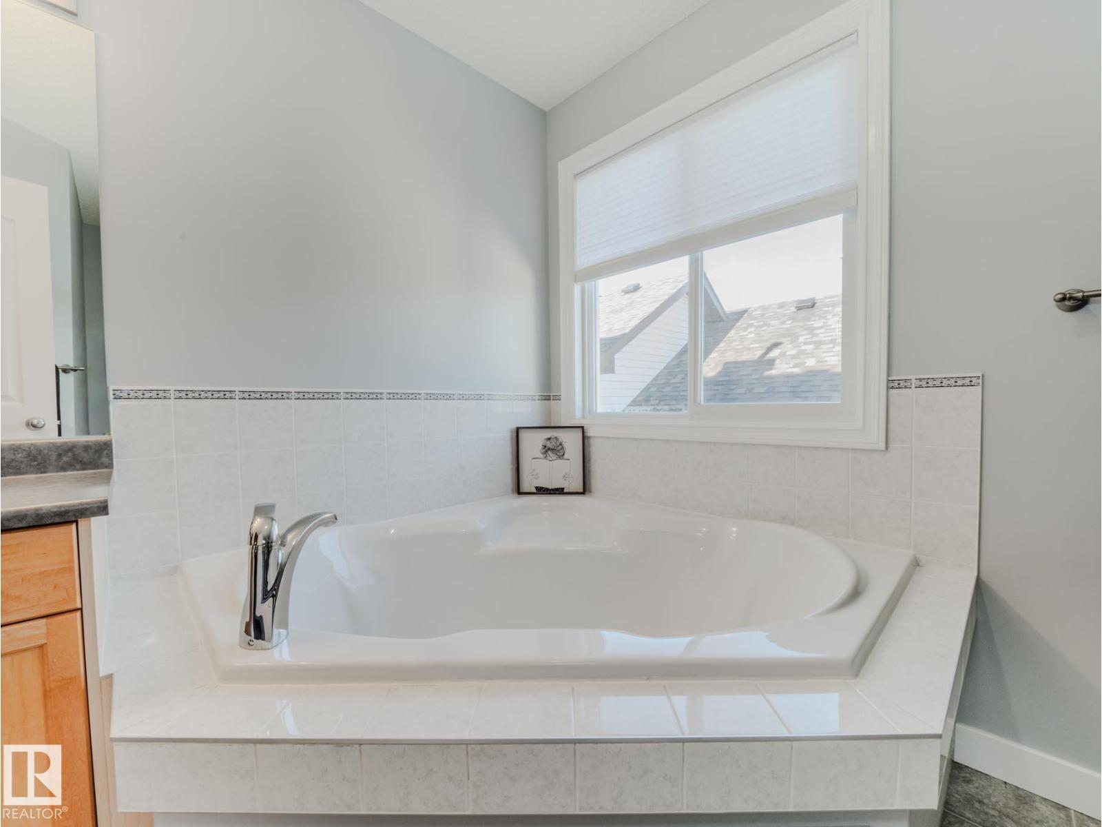 109 Rue Moreau, Beaumont, Alberta  T4X 1T1 - Photo 32 - E4465612