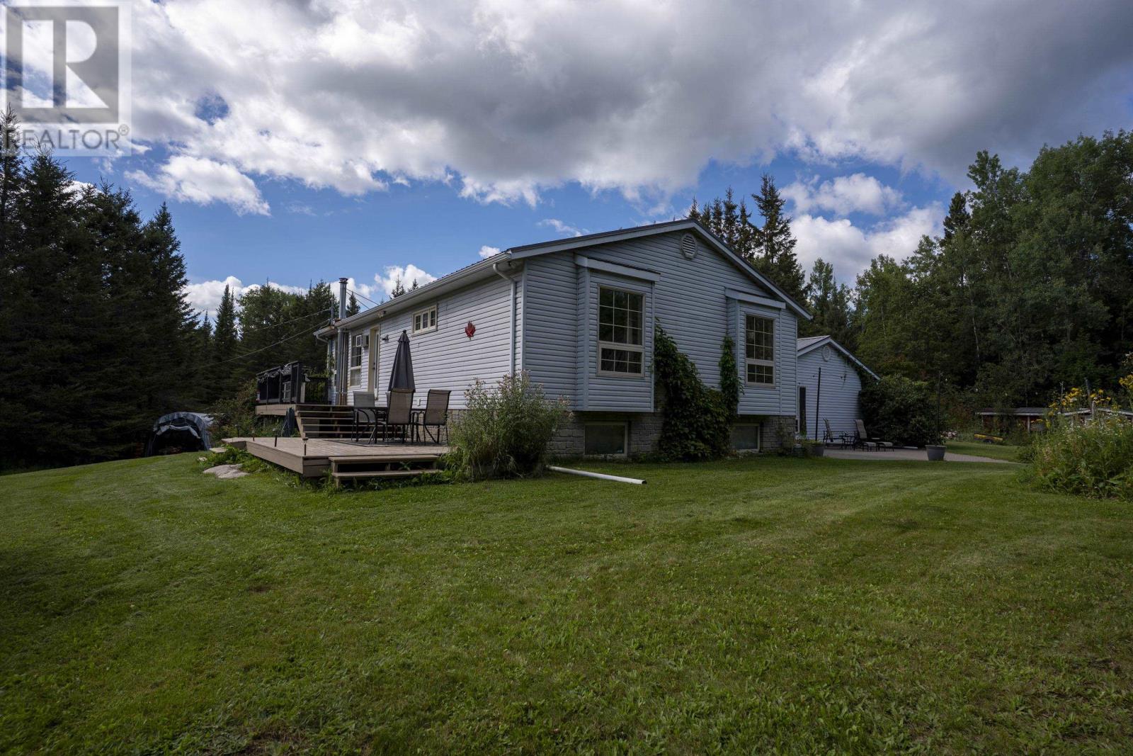 230 Gus Wouri Rd, Thunder Bay, Ontario  P7G 2G6 - Photo 13 - TB252875