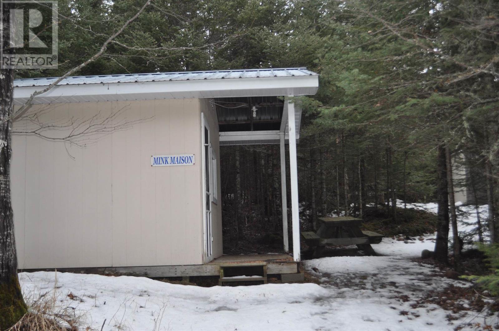 1 Hwy 17, Coldwell Twp, Ontario  P0T 2E0 - Photo 34 - TB243514