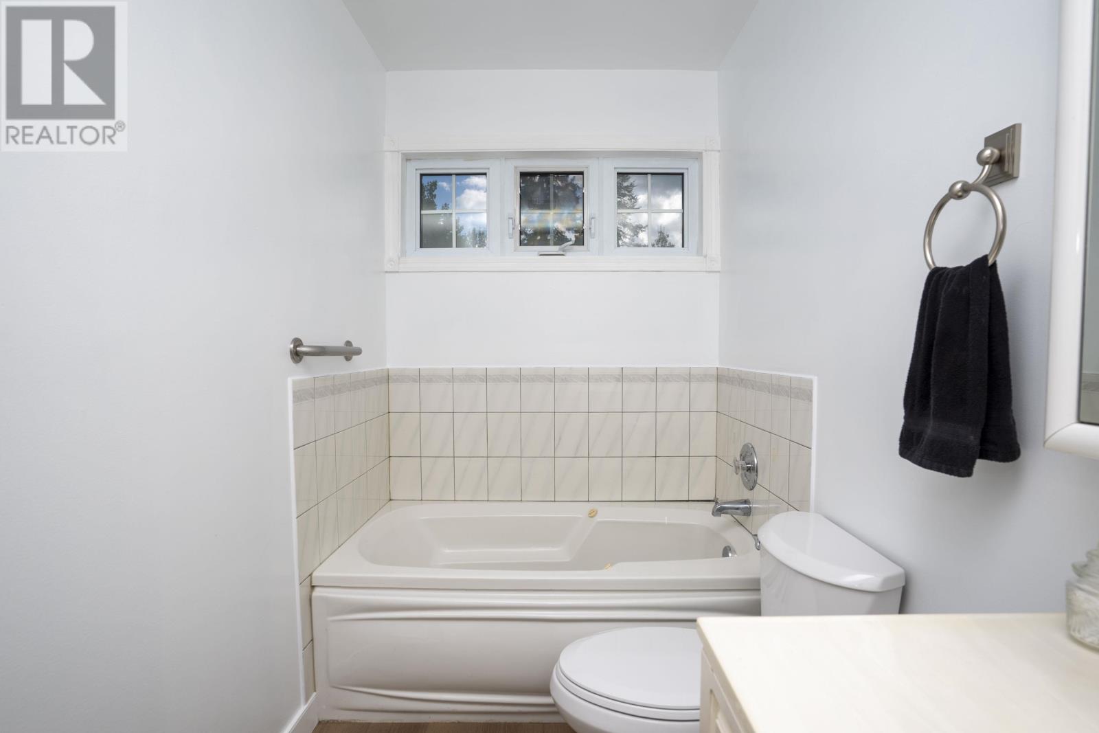 230 Gus Wouri Rd, Thunder Bay, Ontario  P7G 2G6 - Photo 48 - TB252875