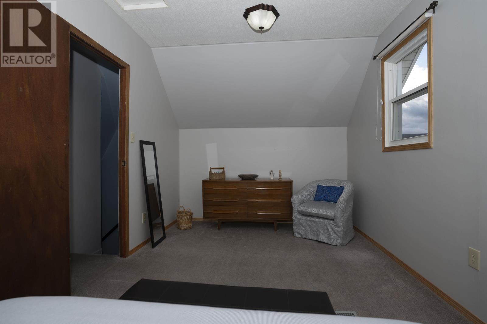 1317 Home Ave, Thunder Bay, Ontario  P7E 3B8 - Photo 25 - TB253459