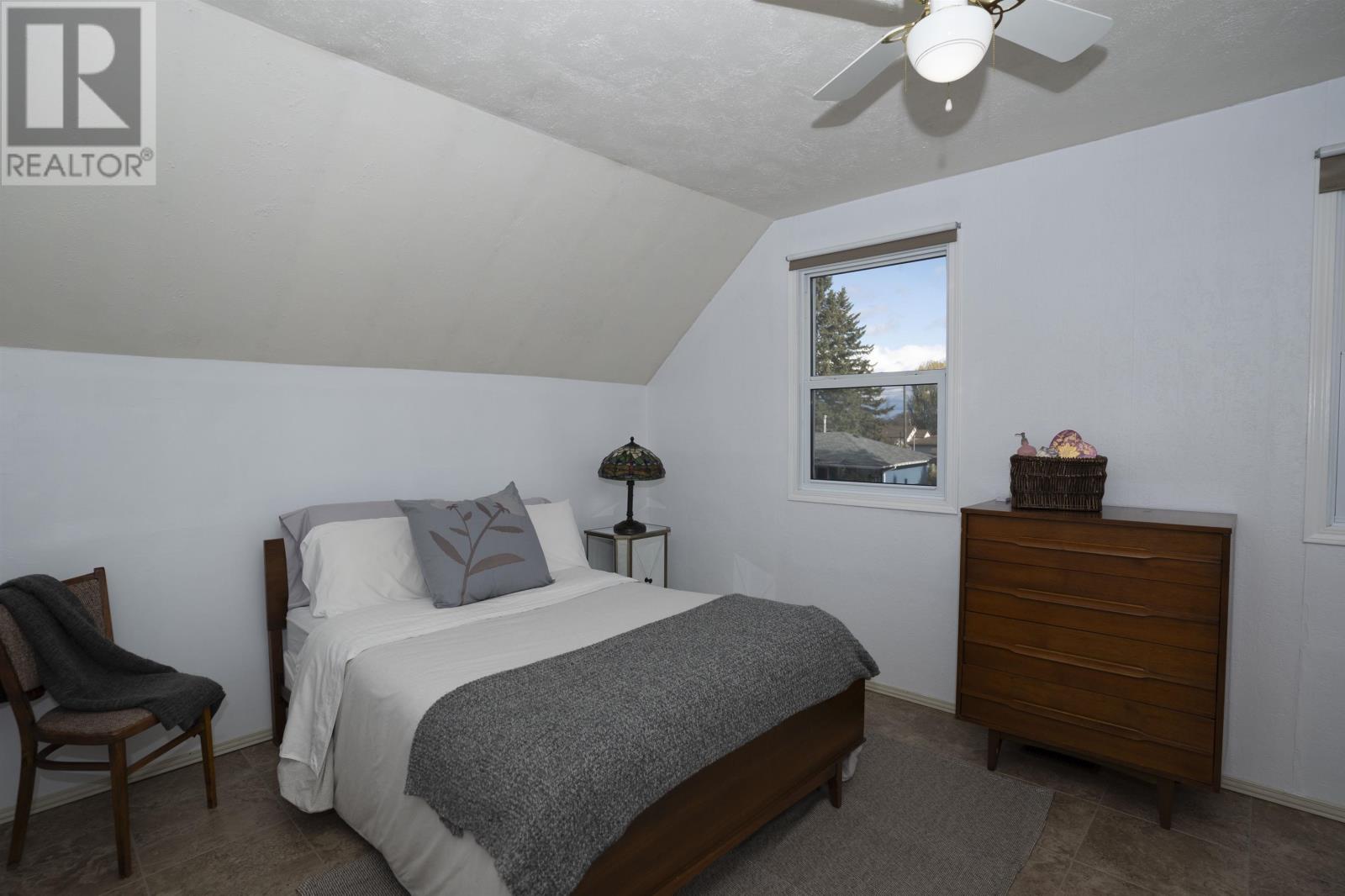 1317 Home Ave, Thunder Bay, Ontario  P7E 3B8 - Photo 22 - TB253459