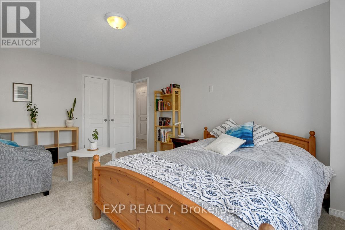 228 Hidden Meadow Avenue, Ottawa, Ontario  K1T 0C2 - Photo 35 - X12542106