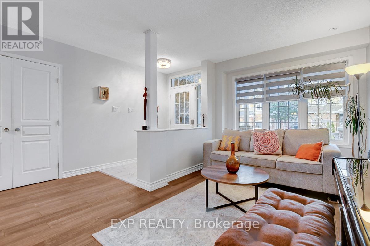 228 Hidden Meadow Avenue, Ottawa, Ontario  K1T 0C2 - Photo 7 - X12542106