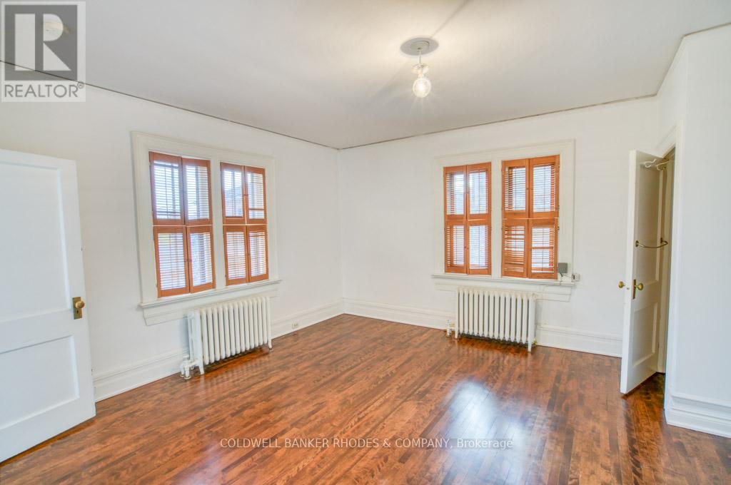 1 - 8 1/5 Range Road, Ottawa, Ontario  K1N 8J3 - Photo 26 - X12542126