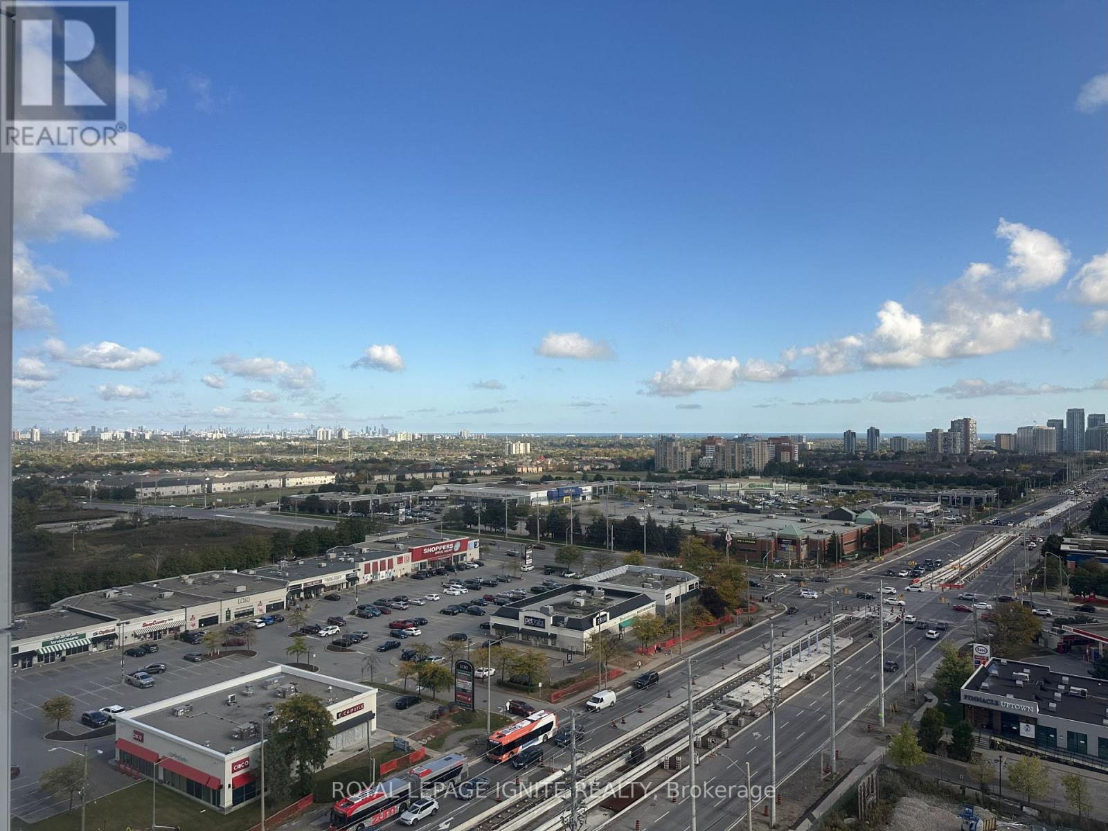 1304 - 15 Watergarden Drive, Mississauga, Ontario  L5R 0H4 - Photo 24 - W12541854