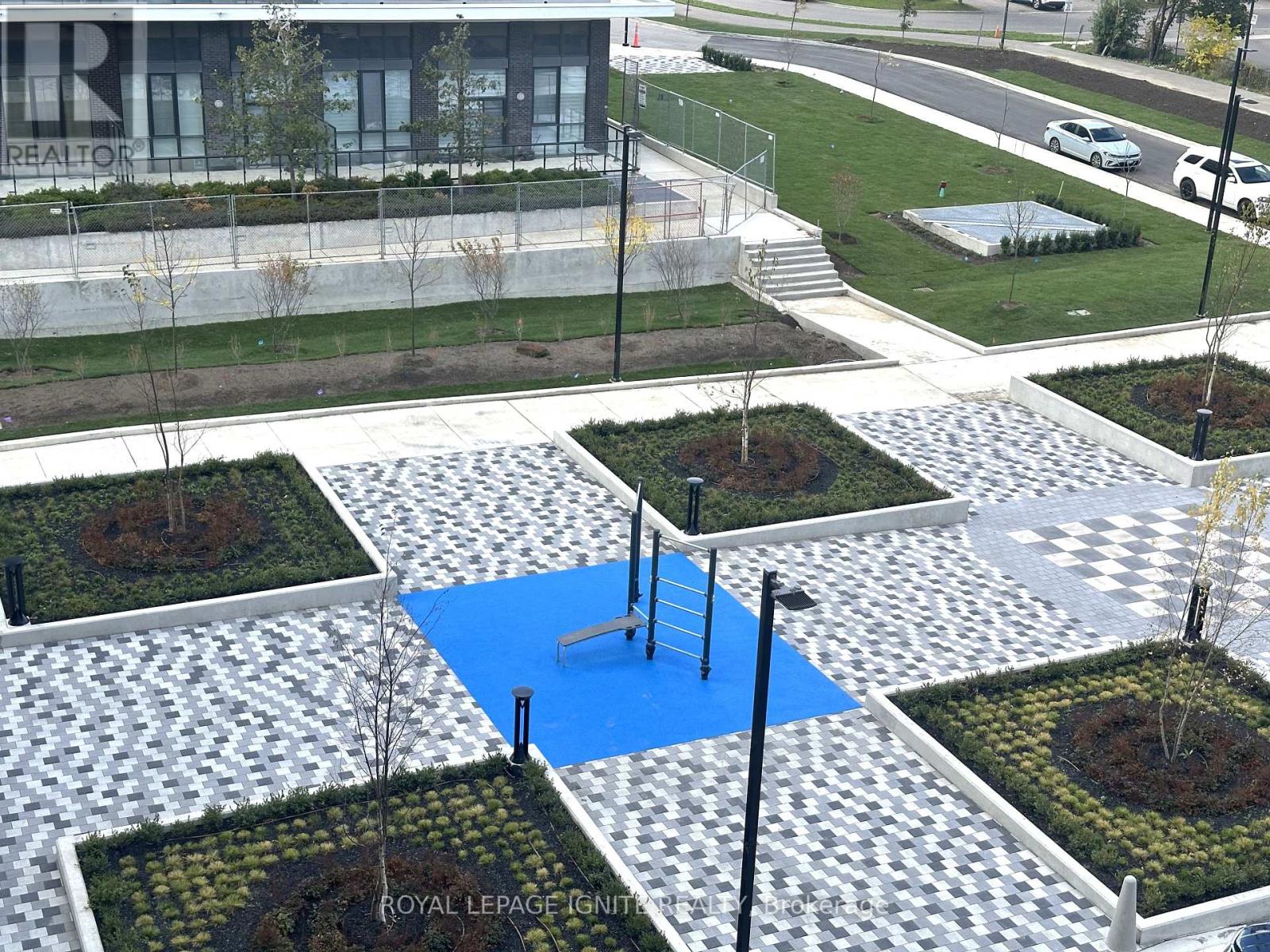 1304 - 15 Watergarden Drive, Mississauga, Ontario  L5R 0H4 - Photo 32 - W12541854