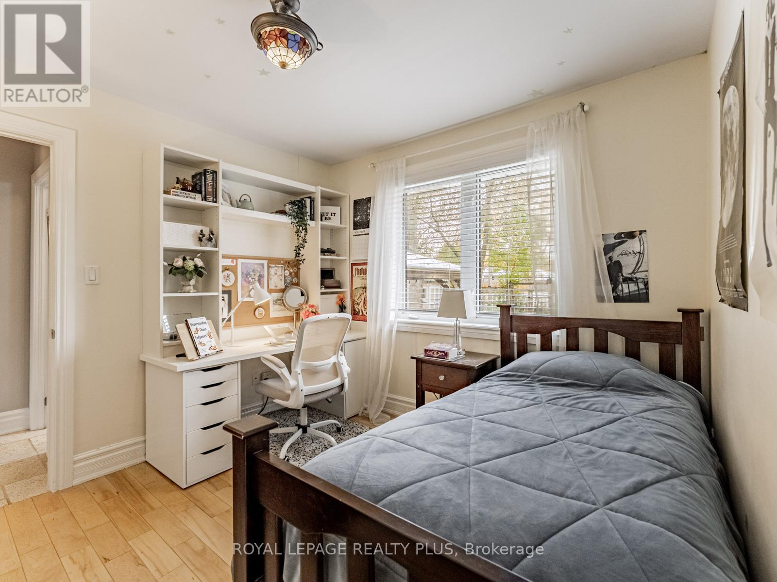 1885 Hindhead Road, Mississauga, Ontario  L5J 1N4 - Photo 23 - W12541920