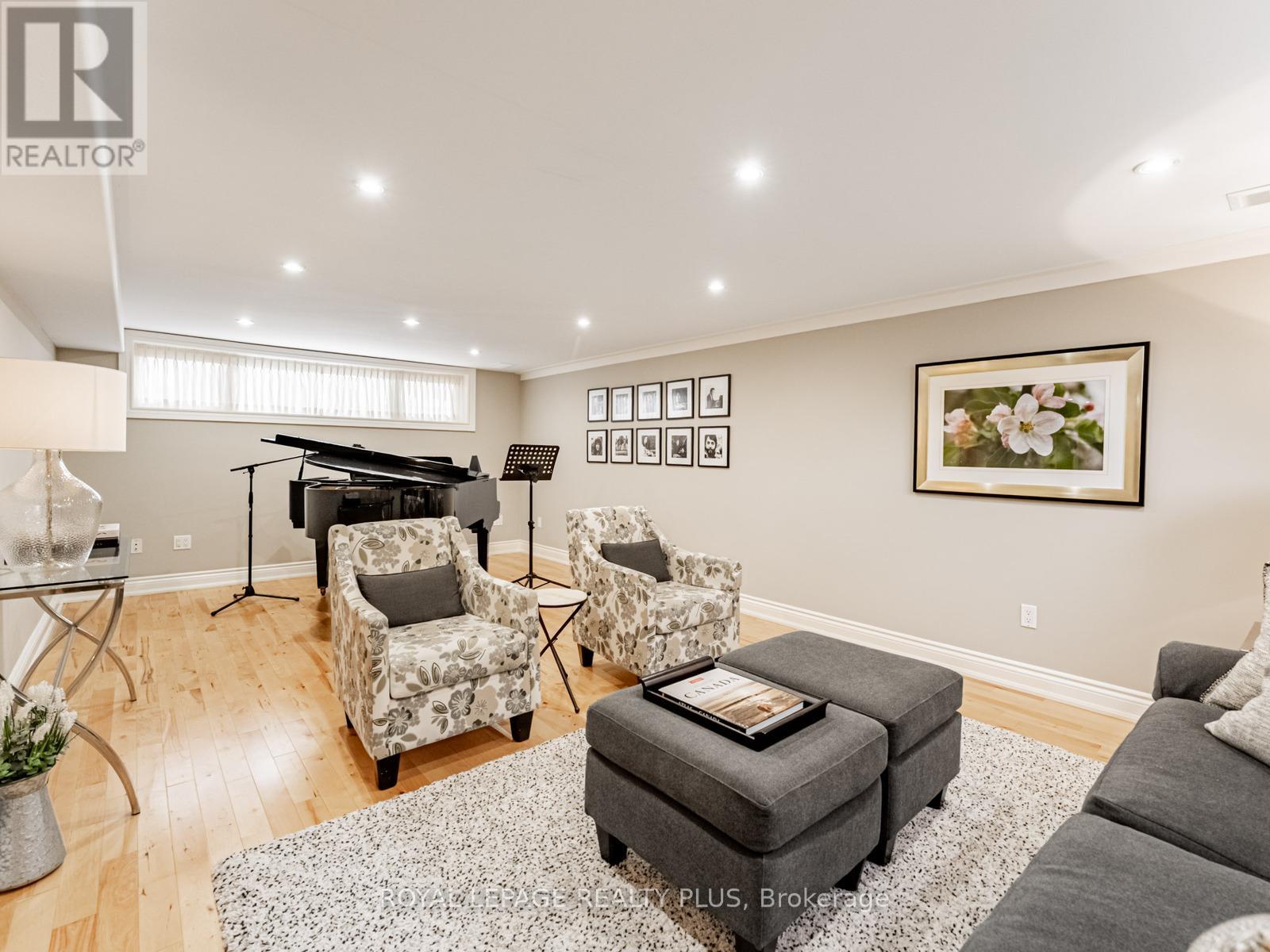 1885 Hindhead Road, Mississauga, Ontario  L5J 1N4 - Photo 32 - W12541920