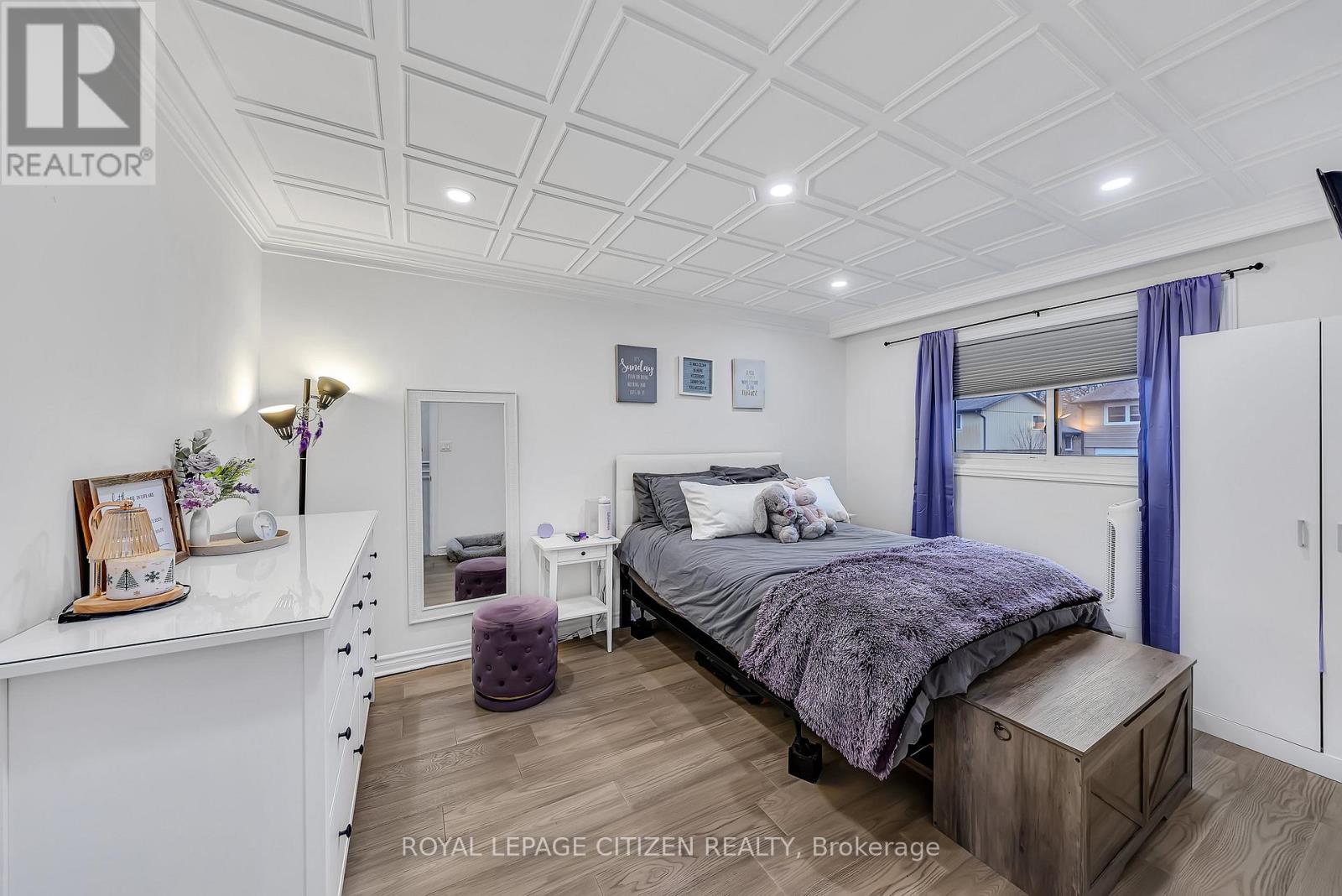 2389 Cobbinshaw Circle, Mississauga, Ontario  L5N 2G2 - Photo 19 - W12541924