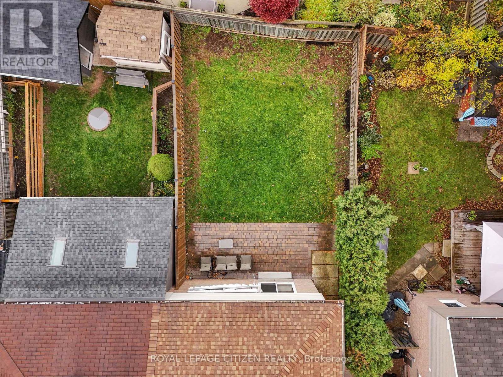 2389 Cobbinshaw Circle, Mississauga, Ontario  L5N 2G2 - Photo 30 - W12541924