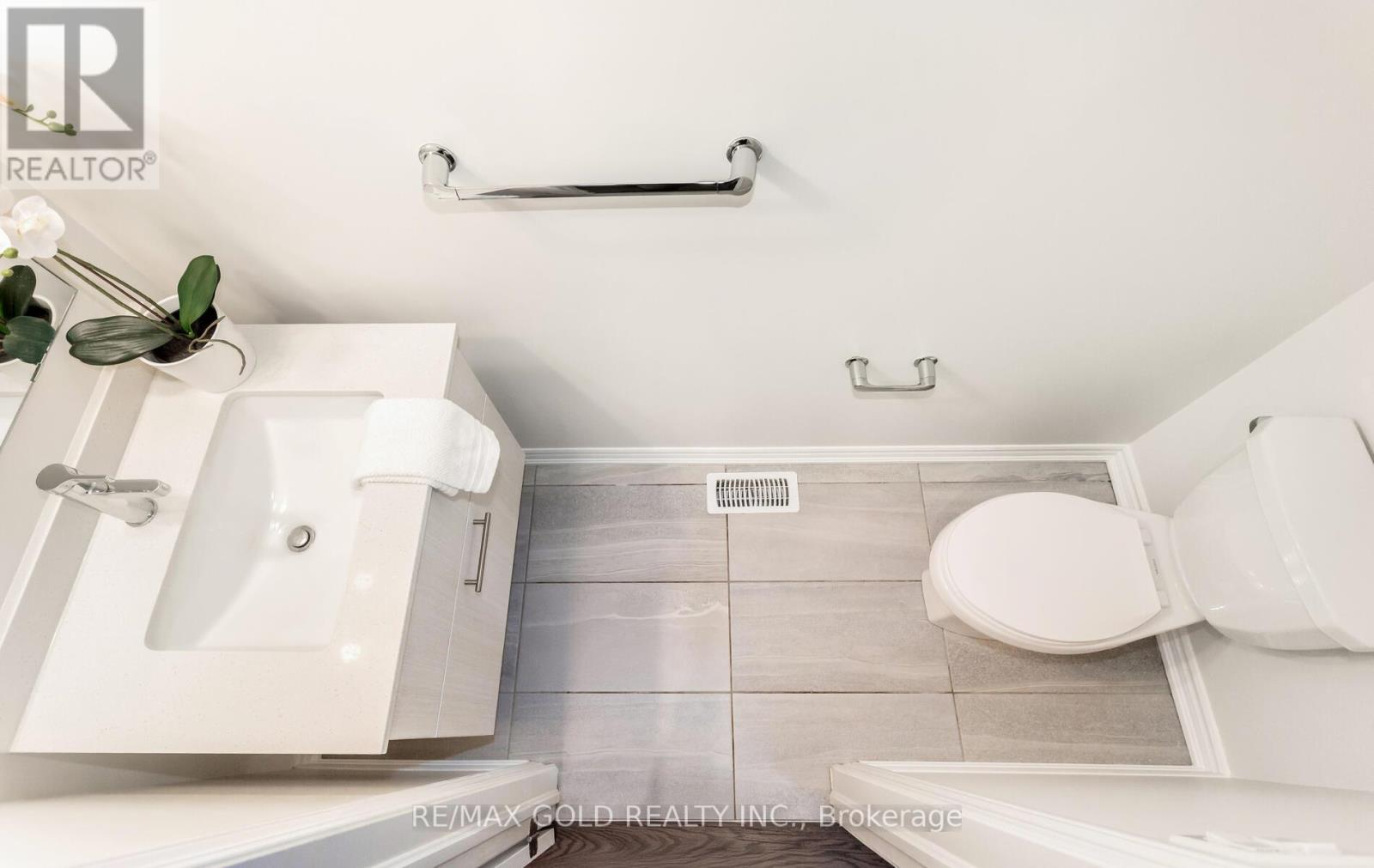 1442 Watercress Way, Milton, Ontario L9E 1T8 - Photo 19 - W12541946