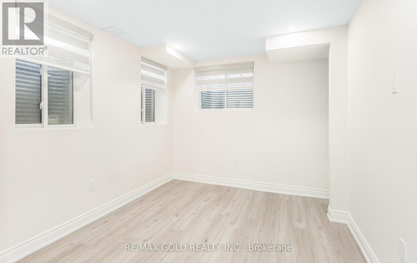 1442 Watercress Way, Milton, Ontario L9E 1T8 - Photo 38 - W12541946