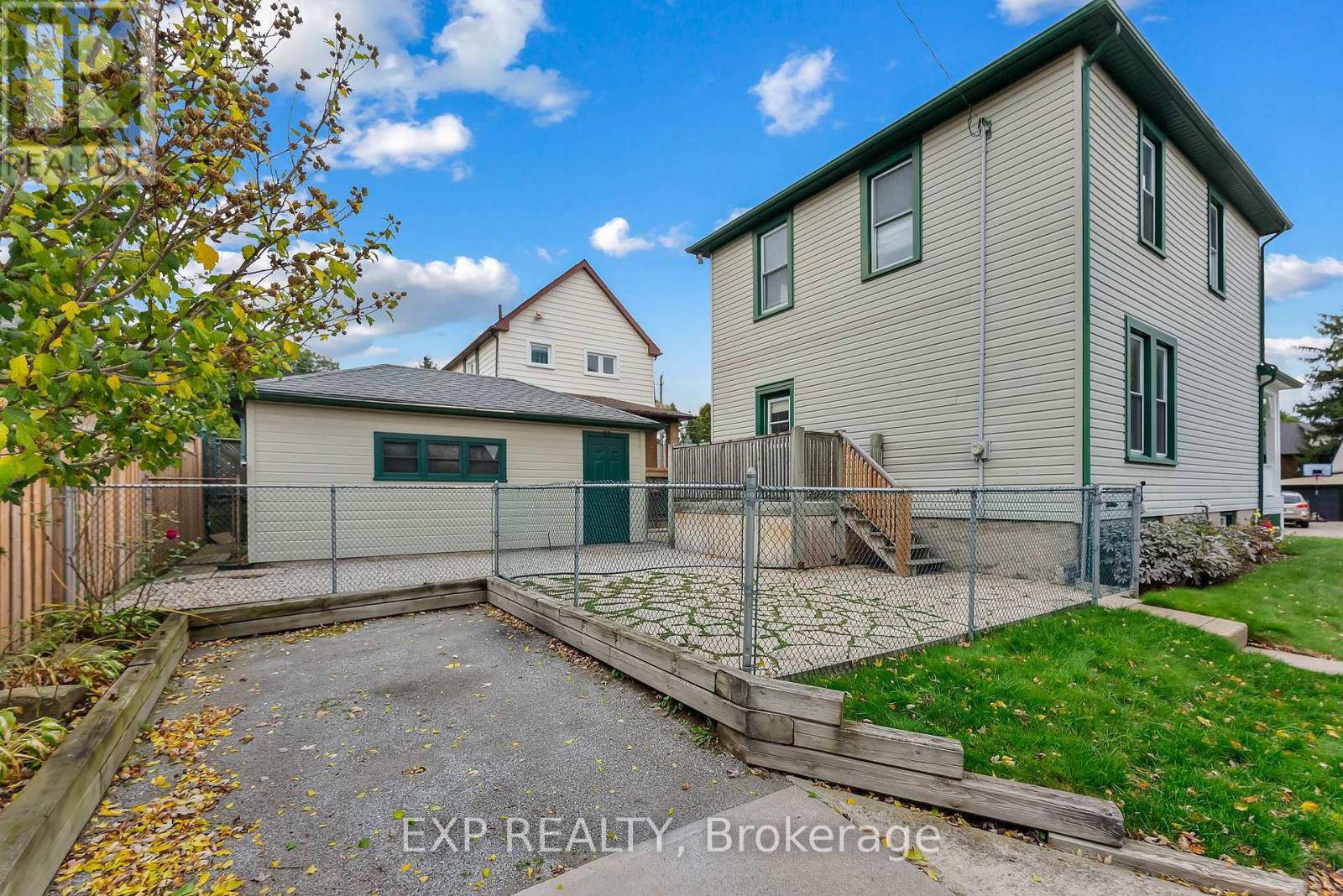 4364 Otter Street, Niagara Falls, Ontario  L2E 1G4 - Photo 33 - X12541974