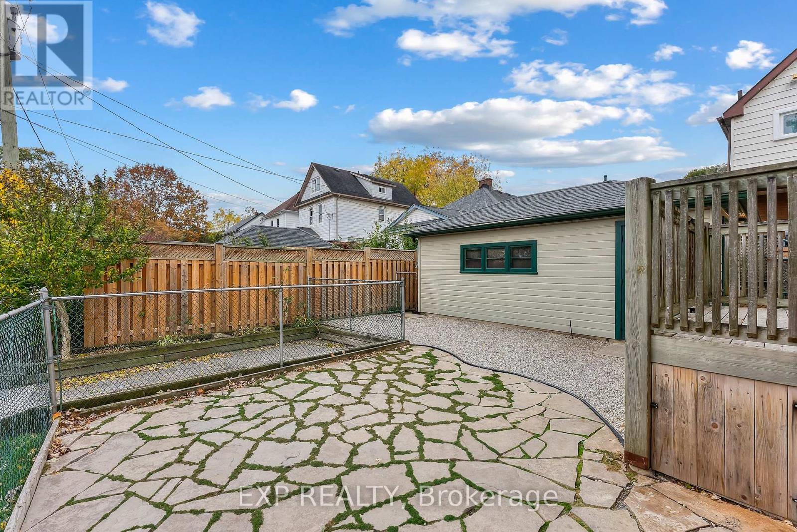 4364 Otter Street, Niagara Falls, Ontario  L2E 1G4 - Photo 34 - X12541974