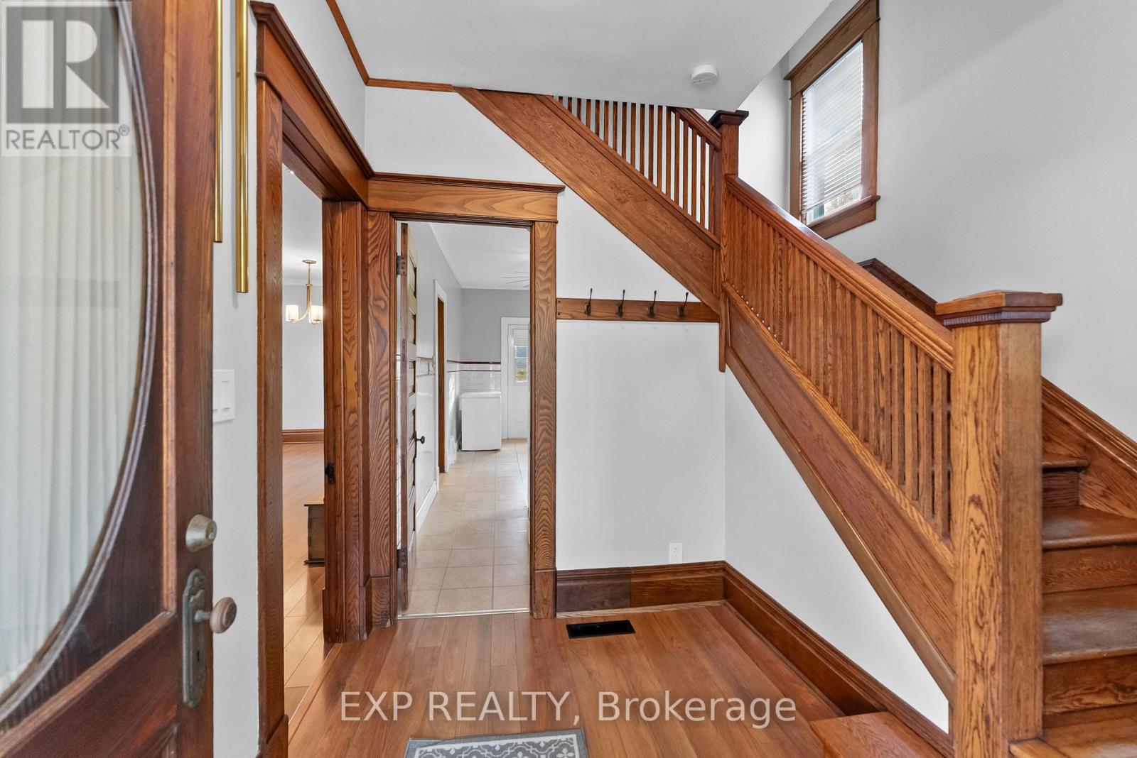 4364 Otter Street, Niagara Falls, Ontario  L2E 1G4 - Photo 9 - X12541974