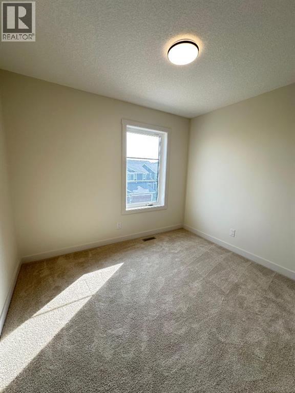 13 Waterford Glen, Chestermere, Alberta  T1X 2T8 - Photo 16 - A2216188