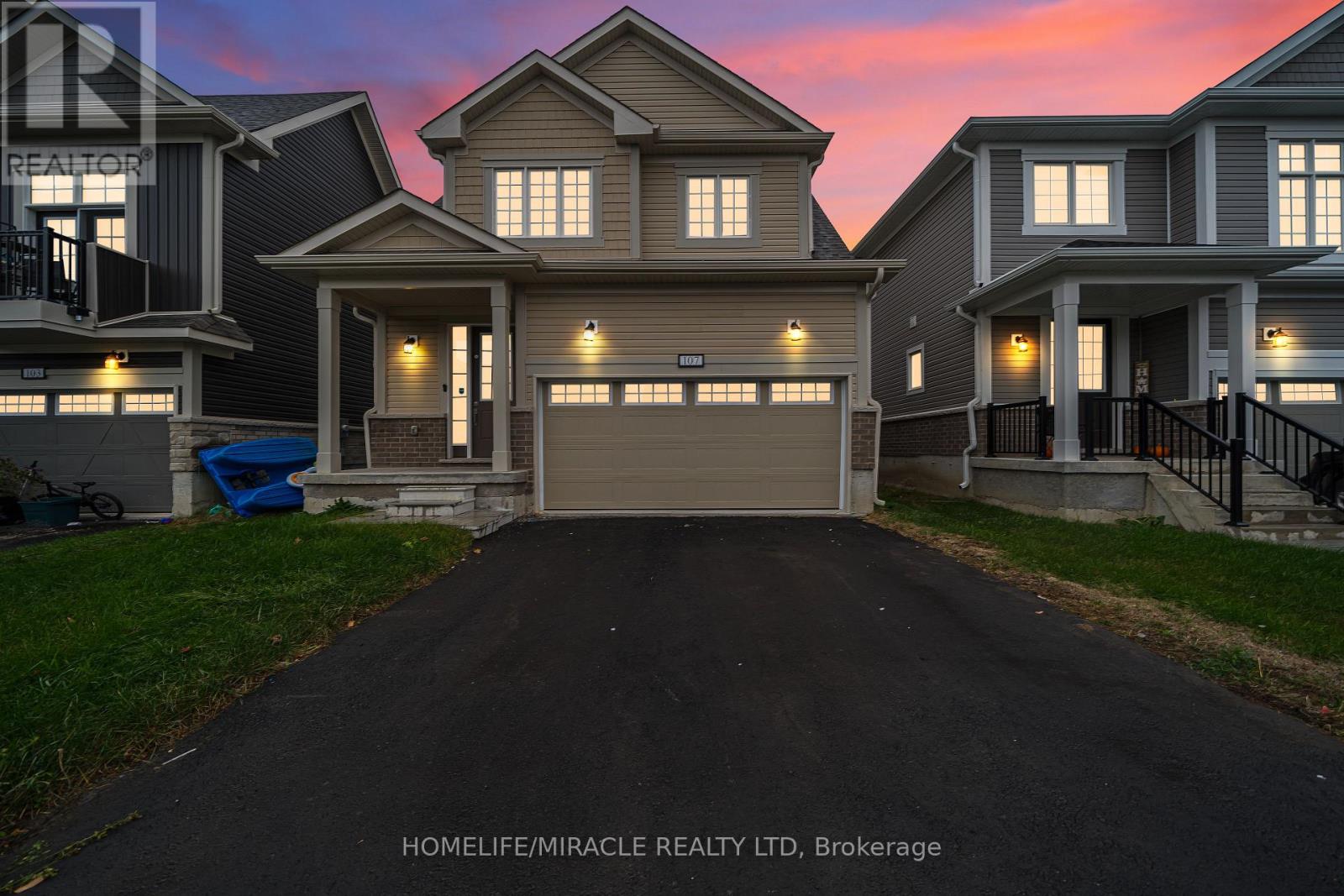 107 OAKMONT DRIVE, Loyalist, Ontario