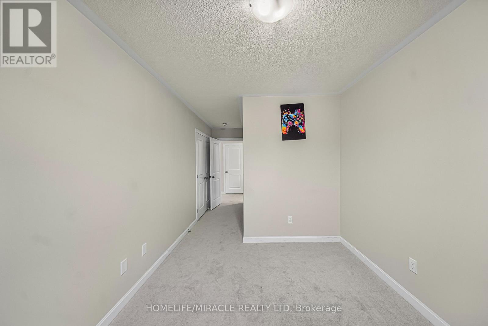 107 Oakmont Drive, Loyalist, Ontario  K0H 1G0 - Photo 18 - X12541868