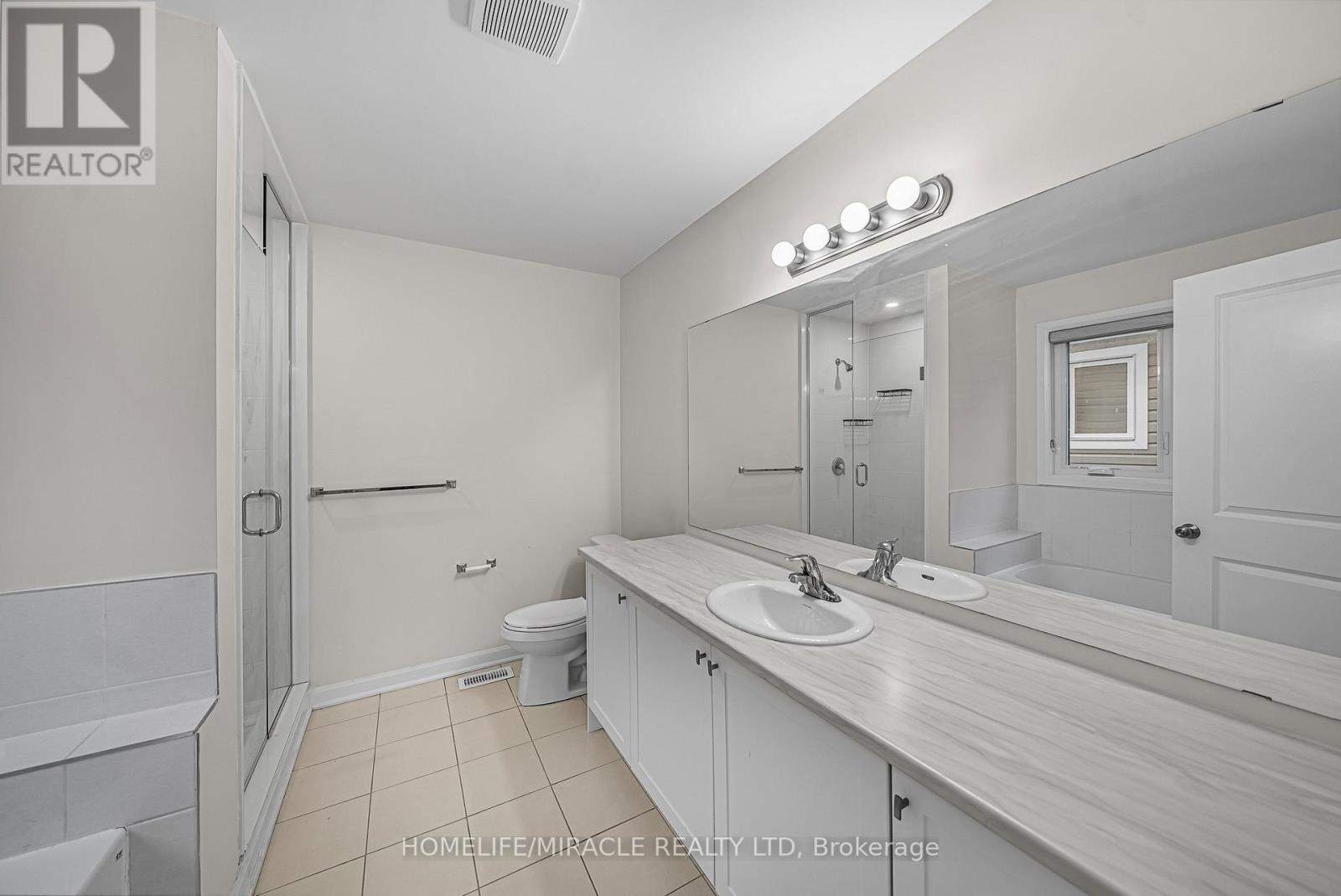 107 Oakmont Drive, Loyalist, Ontario  K0H 1G0 - Photo 23 - X12541868