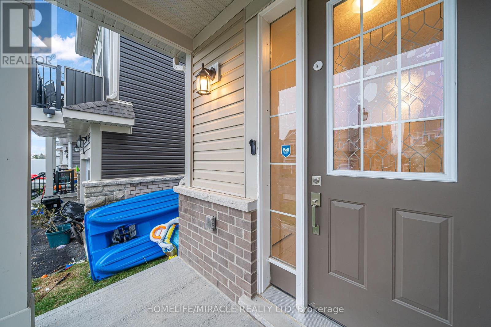 107 Oakmont Drive, Loyalist, Ontario  K0H 1G0 - Photo 3 - X12541868